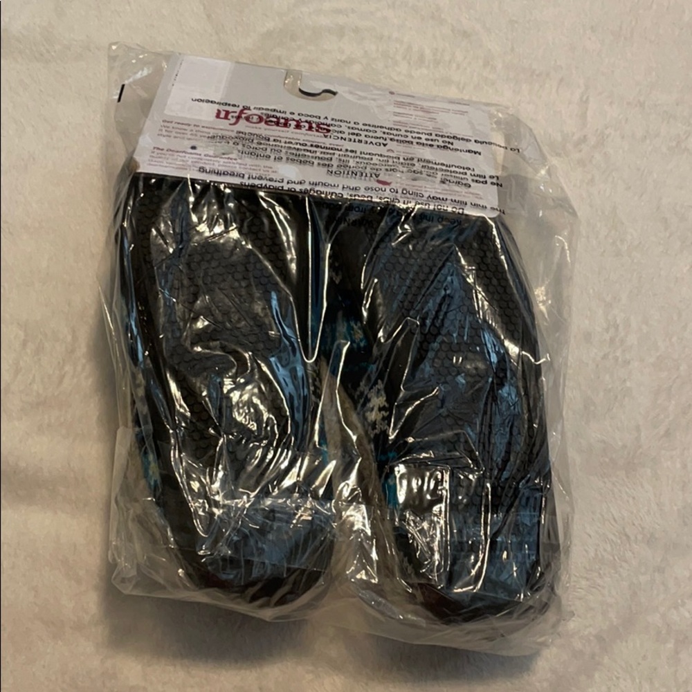 NEW WITH TAGS Dearfoams WOMENS Slippers 7-8 - Picture 2 of 4